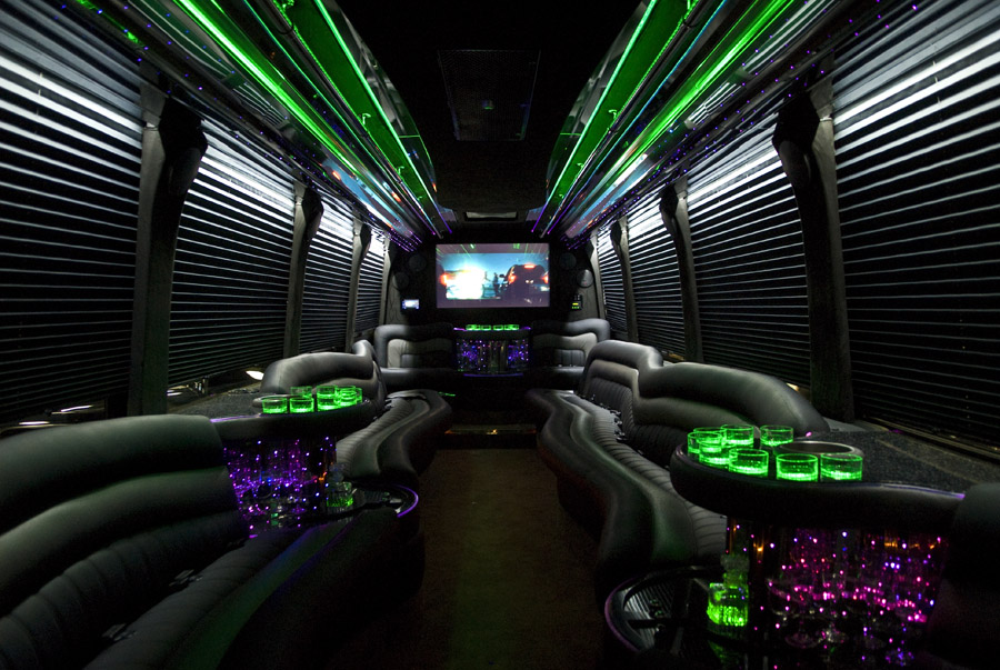 Houston Super Bowl Party Bus, Houston Limo, Houston Limousine, Houston Limousines, Limo Services Houston, 2017 Super Bowl Limo Rental.